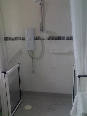 Disabled Wet Floor Shower Non Slip Flooring