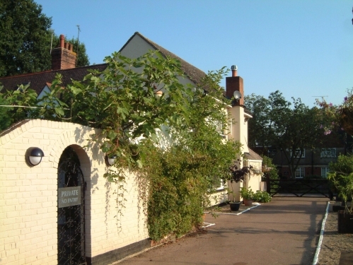 Side House22