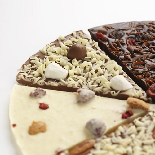 Design Your Own Chocolate Pizza