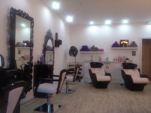 Divas Dudes Hair Boutique