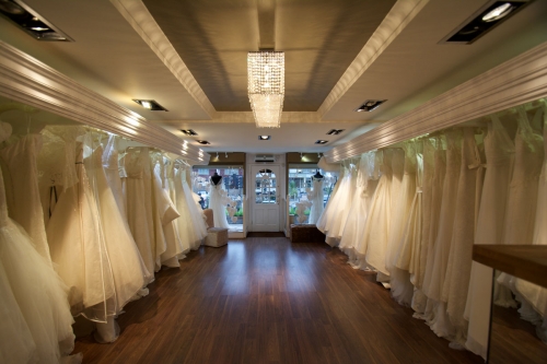 DESIGNER WEDDING DRESSES