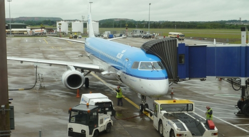 Edinburgh airport parking